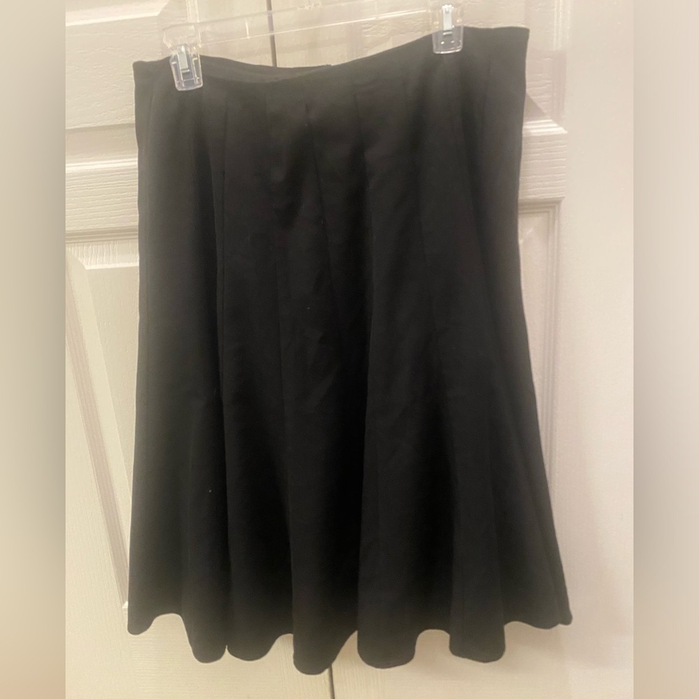 Demure skirt